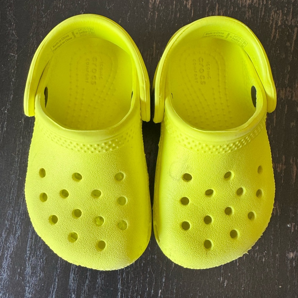 CROCS toddler Shoes - Bright Yellow